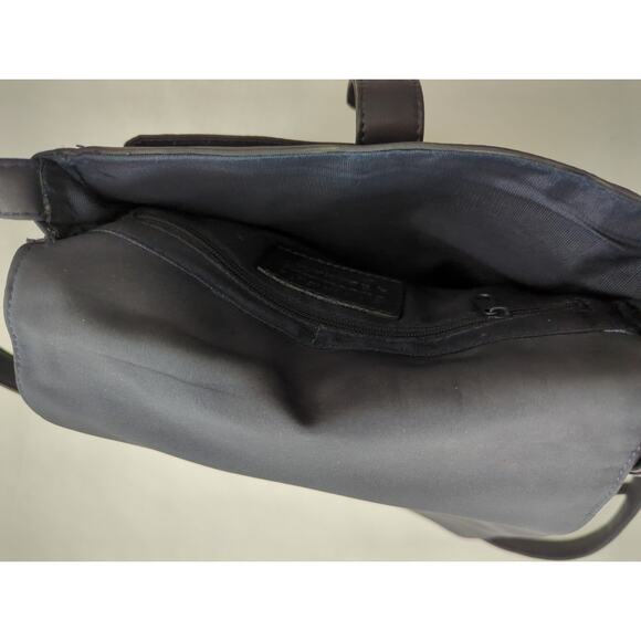 Easentials by Etienne Aigner Black Leather/ Textile Shoulder Crossbody & Wallet - Picture 9 of 10